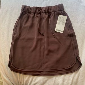 Lululemon On the fly skirt *woven NWT